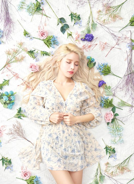 마마무 솔라, 데뷔 후 첫 솔로 콘서트 '솔라감성' 개최 | 인스티즈