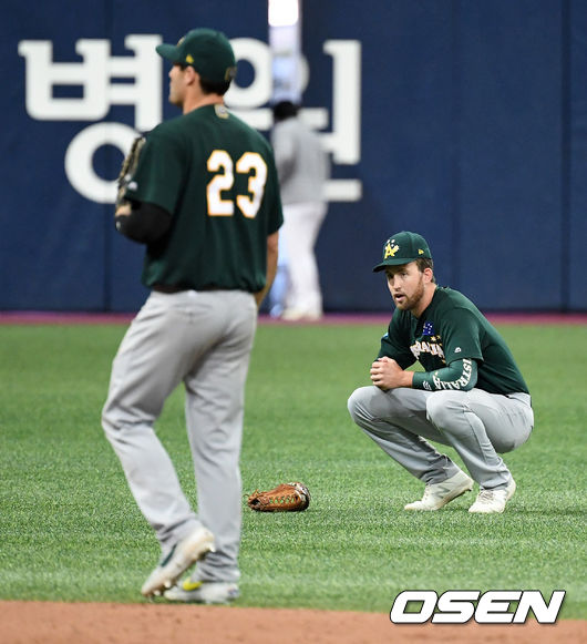 [OSEN=이대선 기자] 호주 선수들이 아쉬워하고 있다. /sunday@osen.co.kr