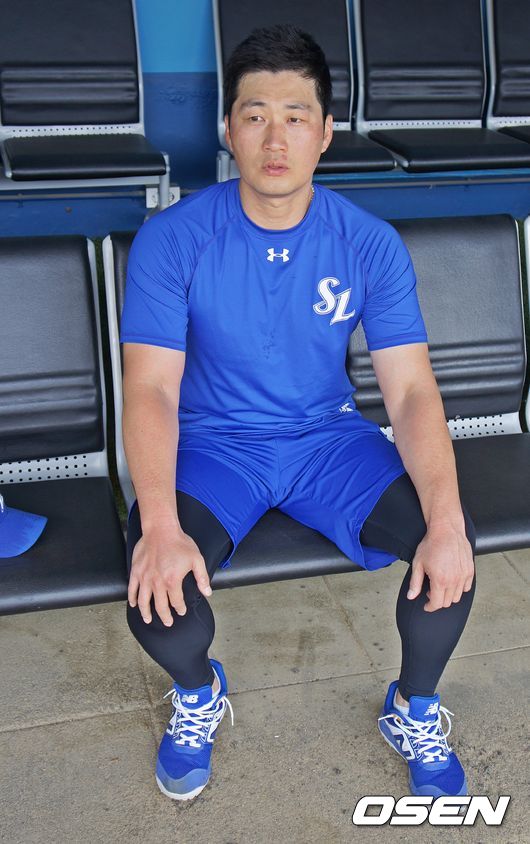 [OSEN=경산, 손찬익 기자] 인터뷰중인 오승환 /what@osen.co.kr