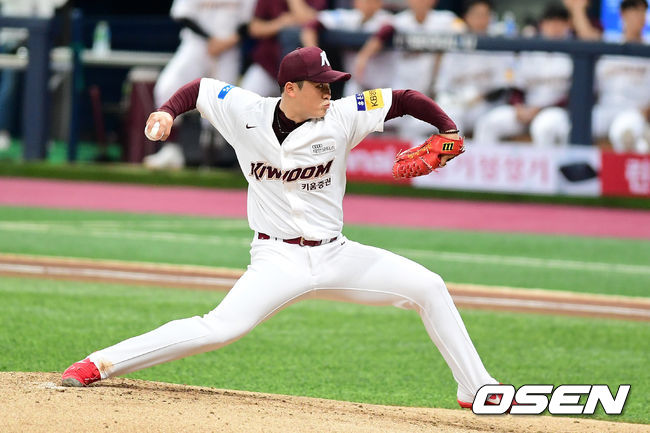 [OSEN=고척, 지형준 기자]키움 최원태가 역투하고 있다. /jpnews@osen.co.kr