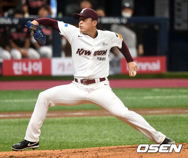 [OSEN=고척, 최규한 기자]키움 선발 이승호가 힘차게 공을 뿌리고 있다. / dreamer@osen.co.kr