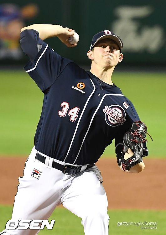 [OSEN=대전, 곽영래 기자]1회말 두산 플렉센이 역투하고 있다. /youngrae@osen.co.kr