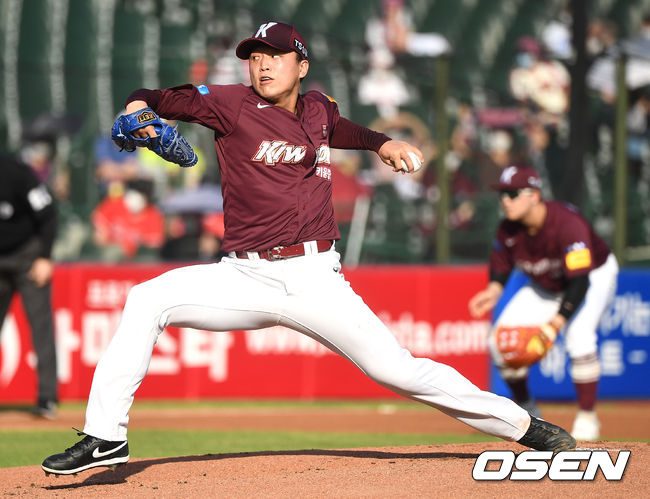 [OSEN=최규한 기자] 키움 이승호가 힘차게 공을 뿌리고 있다. / dreamer@osen.co.kr