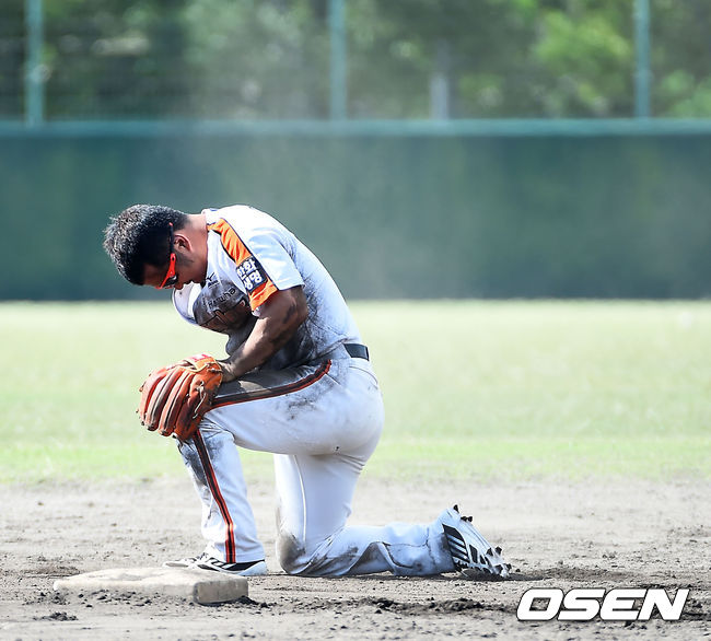 [OSEN=오키나와, 민경훈 기자]매머드급 마무리캠프를 치르고 있는 한화가 암흑기 탈출의 몸부림을 치고 있다. /rumi@osen.co.kr