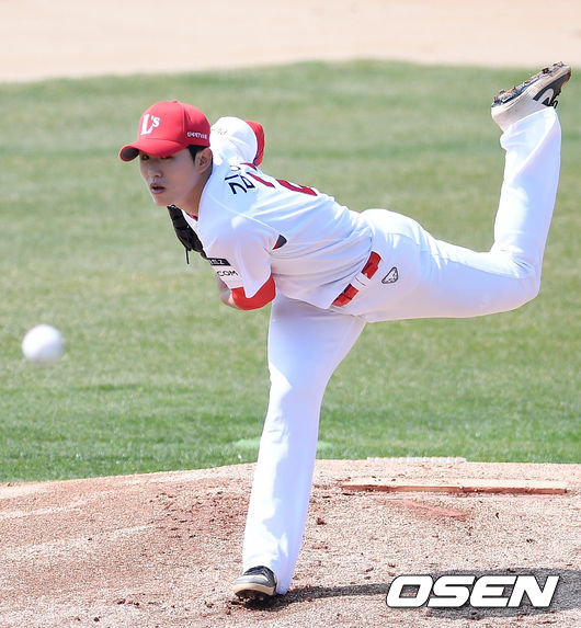 [OSEN=김성락 기자] 210415 SSG 김정빈./ksl0919@osen.co.kr