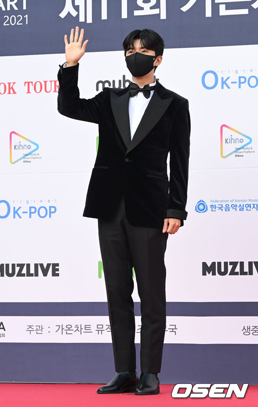 [사진]임영웅, 신사의 품격 - NO.1 축구 전문 미디어, 스포탈코리아 [사진]임영웅, 신사의 품격