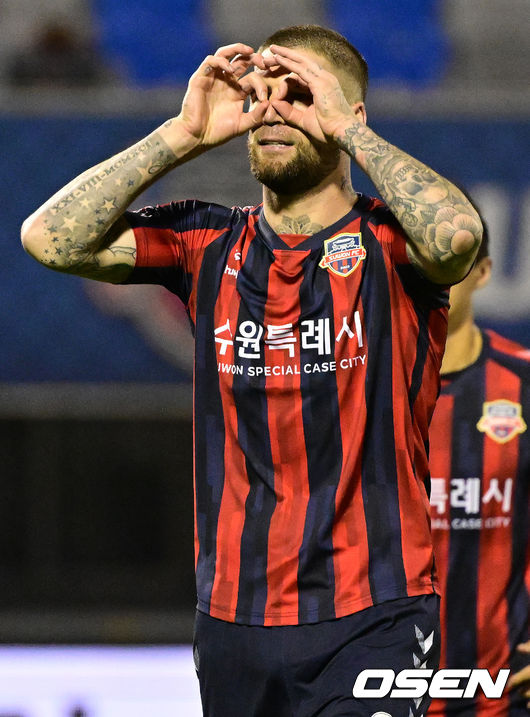 [사진]골 라스,다들 잘 봤어? - NO.1 축구 전문 미디어, 스포탈코리아 [사진]골 라스,다들 잘 봤어?