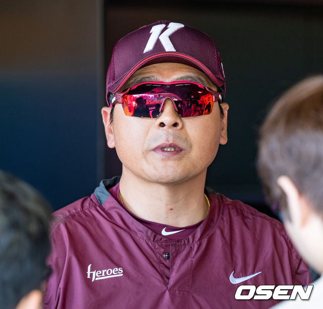 키움 히어로즈 홍원기 감독. /OSEN DB