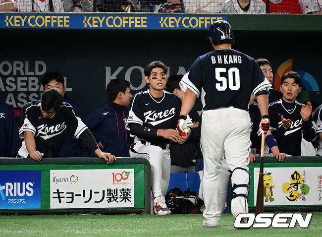 지난 3월 월드베이스볼클래식(WBC) 대표팀으로 출전한 이정후와 강백호. / OSEN DB