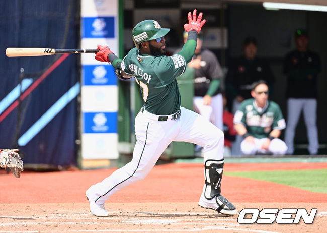 SSG 에레디아 / OSEN DB