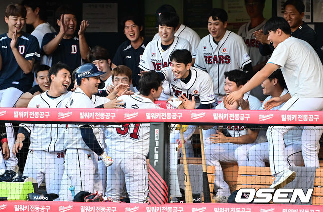 가을의 시작을 알린 정수빈 축포[OSEN=지형준 기자]
