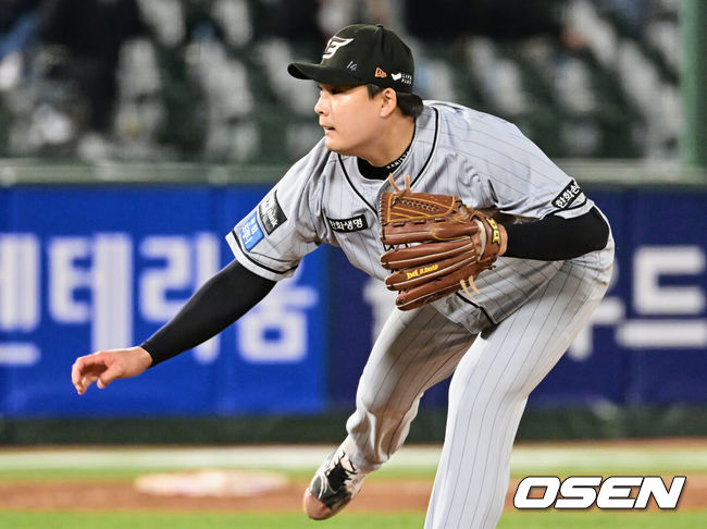[OSEN=이석우 기자]  한화 한승혁. 2023.04.26 / foto0307@osen.co.kr
