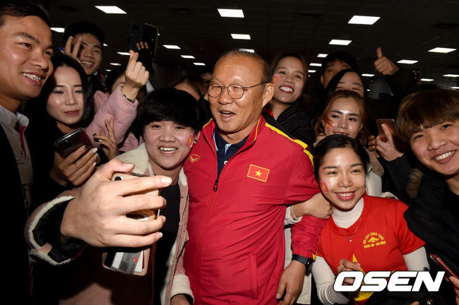 [OSEN=김해공항, 최규한 기자]