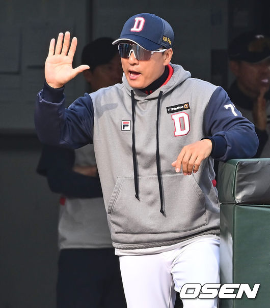 [OSEN=부산, 이석우 기자] 두산 베어스 이승엽 감독 142 2024.04.07 / foto0307@osen.co.kr