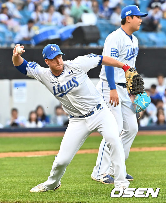 [OSEN=대구, 이석우 기자] 삼성 라이온즈 맥키넌, 최하늘 067 2024.04.13 / foto0307@osen.co.kr