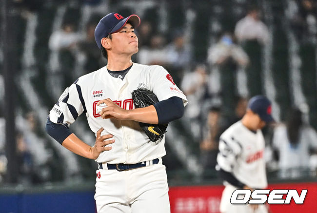 [OSEN=부산, 이석우 기자] 롯데 김진욱 / foto0307@osen.co.kr