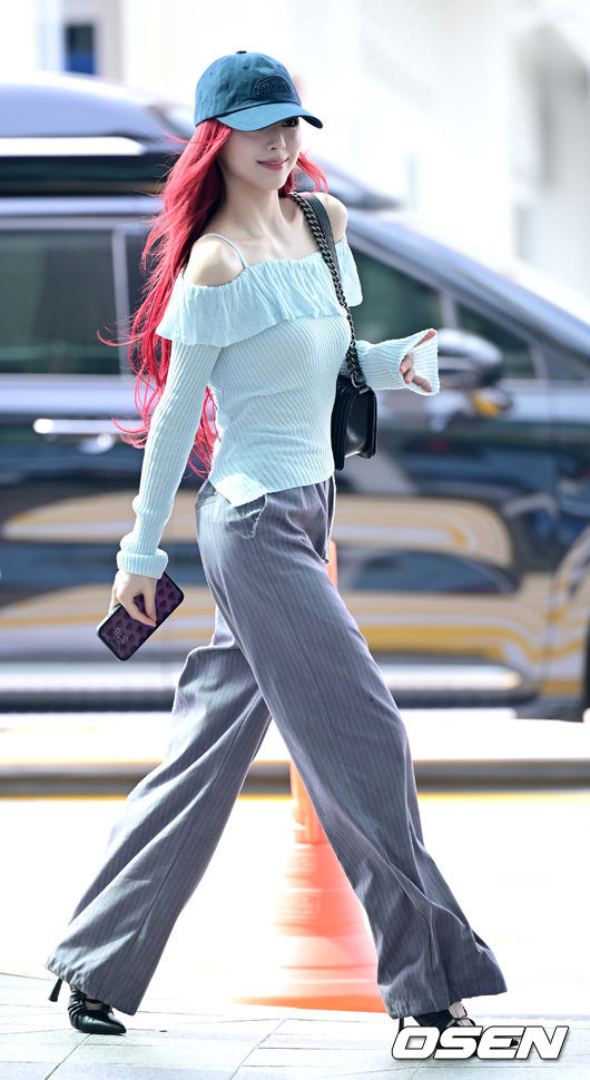 [사진]있지 유나, 걸어다니는 여신::스포탈코리아 [사진]있지 유나, 걸어다니는 여신