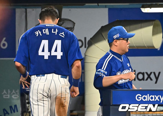 [OSEN=이석우 기자] 삼성 루벤 카데나스와 박진만 감독. 2024.07.19 / foto0307@osen.co.kr