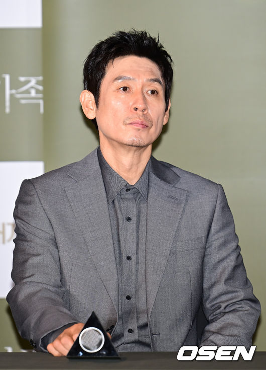 [OSEN=김성락 기자 24일 오후 서울 용산구 한강대로 CGV 용산아이파크몰에서 영화 ‘보통의 가족’ 언론시사회가 열렸다.