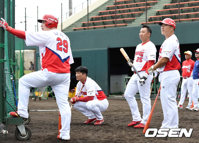 2017 한국시리즈 우승을 이끈 베테랑 이범호 김주찬 최형우 나지완./OSEN DB