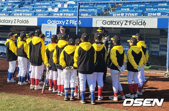 [OSEN=대구, 손찬익 기자] 이승엽야구장학재단은 지난 7일과 8일 대구삼성라이온즈파크에서 ‘2024 이승엽 드림야구캠프’를 개최했다. 유소년 야구 발전과 야구 저변 확대를 위해 이승엽야구장학재단에서 해마다 진행하는 ‘이승엽 드림야구캠프’는 올해 200명의 엘리트 야구선수와 리틀 야구선수 그리고 2024 이승엽 야구장학생이 참가했다. /what@osen.co.kr