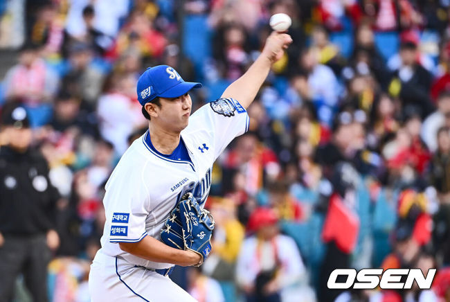 [OSEN=대구, 이석우 기자] 26일 대구 삼성라이온즈파크에서 2024 신한 SOL뱅크 KBO 포스트시즌 한국시리즈 삼성 라이온즈와 KIA 타이거즈의 4차전 경기가 열렸다. 삼성 라이온즈 최채흥이 역투하고 있다. 2024.10.26 / foto0307@osen.co.kr