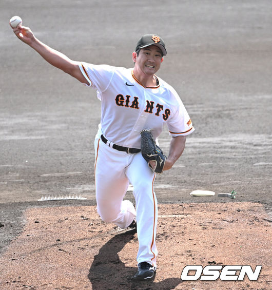 [OSEN=이대선 기자] 요미우리 스가노 토모유키 2023.03.04 /sunday@osen.co.kr