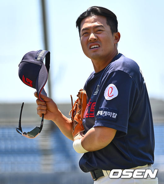 [OSEN=창원, 이석우 기자] 롯데 자이언츠 오선진 057 2024.05.16 / foto0307@osen.co.kr