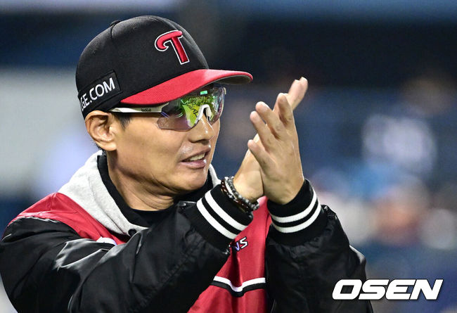 [OSEN=최규한 기자] LG 염경엽 감독. 2024.10.11 / dreamer@osen.co.kr