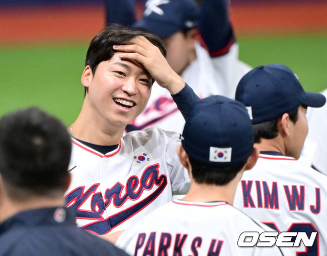 [OSEN=최규한 기자] 한화 엄상백. 2024.10.24 / dreamer@osen.co.kr