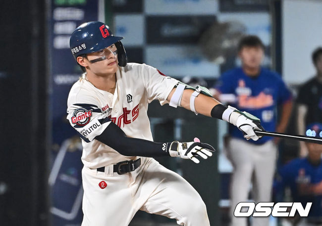 [OSEN=부산, 이석우 기자] 롯데 자이언츠 윤동희 075 2024.09.13 / foto0307@osen.co.kr