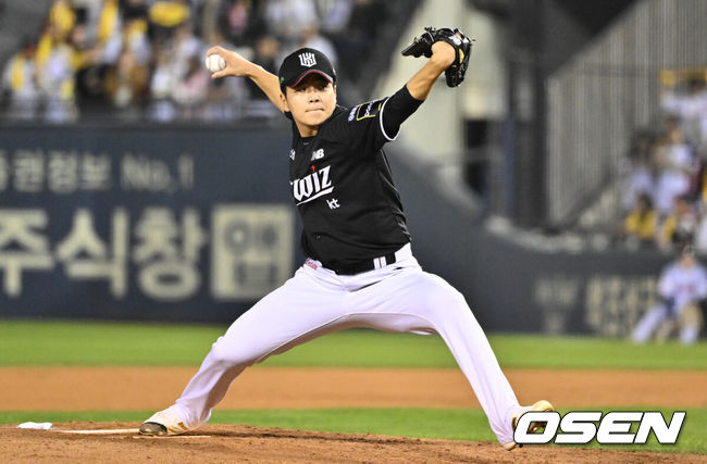 [OSEN=조은정 기자] KT 손동현. 2024.10.11 /cej@osen.co.kr