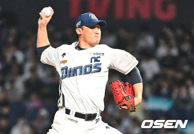 [OSEN=창원, 이석우 기자] 18일 창원NC파크에서 2024 신한 SOL 뱅크 KBO 리그 NC 다이노스와 한화 이글스의 경기가 열렸다. NC 다이노스 이용찬이 역투하고 있다. 2024.07.18 / foto0307@osen.co.kr
