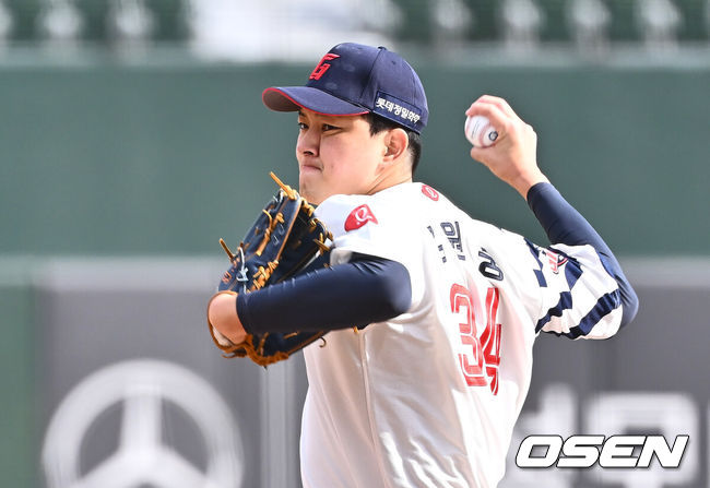 [OSEN=부산, 이석우 기자] 롯데 자이언츠 김원중 / foto0307@osen.co.kr