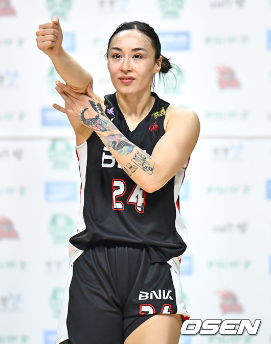 NO.1 종합 스포츠 전문 미디어, 스포탈코리아
