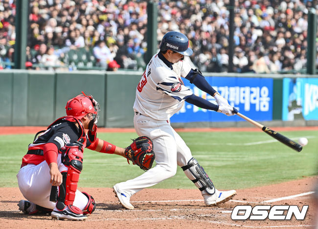 [OSEN=부산, 이석우 기자] 롯데 자이언츠 손호영  / foto0307@osen.co.kr