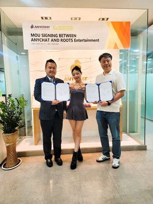 가수 헤니 NFC 카드 음반 만든다...소속사 뿌리엔터 애니챗과 MOU 체결 - 뉴스 썸네일 이미지