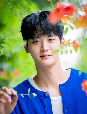 '사계의 봄' 김선민 "작품 위해 10kg 감량, 감독님이 늘 '많이 아프냐... - 뉴스 썸네일 이미지