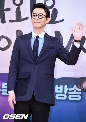 [단독] 최원영, 고윤정 상사된다..박해영 신작 '모자무싸' 캐스팅 - 뉴스 썸네일 이미지