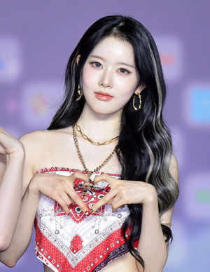 "내 얼굴 70대 무리" 스테이씨 시은 위해 '서편제' 노년 역 신설..특... - 뉴스 썸네일 이미지