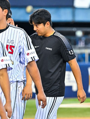 송승기 LG 승리 투수로 눈물