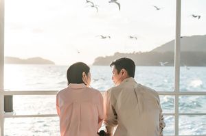 Hometown Cha-Cha-Cha: A Heartwarming Romance Between a Dentist and a Handyman
