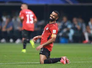 전반 0-1 뒤집고 3-2 역전 — 아르헨티나, 이집트를 꺾고 조별리그 완주