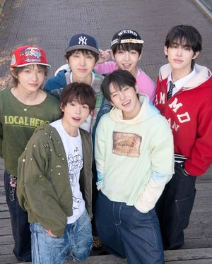 킥플립, 오늘(8일) 네이버 웹툰 '청춘계시록' OST '에브리데이, 에브리나... - 뉴스 썸네일 이미지