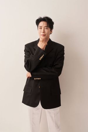 '부천의 아들' 에녹 출격...부천시 53주년 시민의 날 MC 활약 - 뉴스 썸네일 이미지