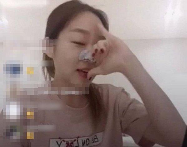 &apos;박명수♥&apos; 한수민, 패륜 손동작→사과..논란의 이슈메이커(종합)[Oh!쎈 이슈]
