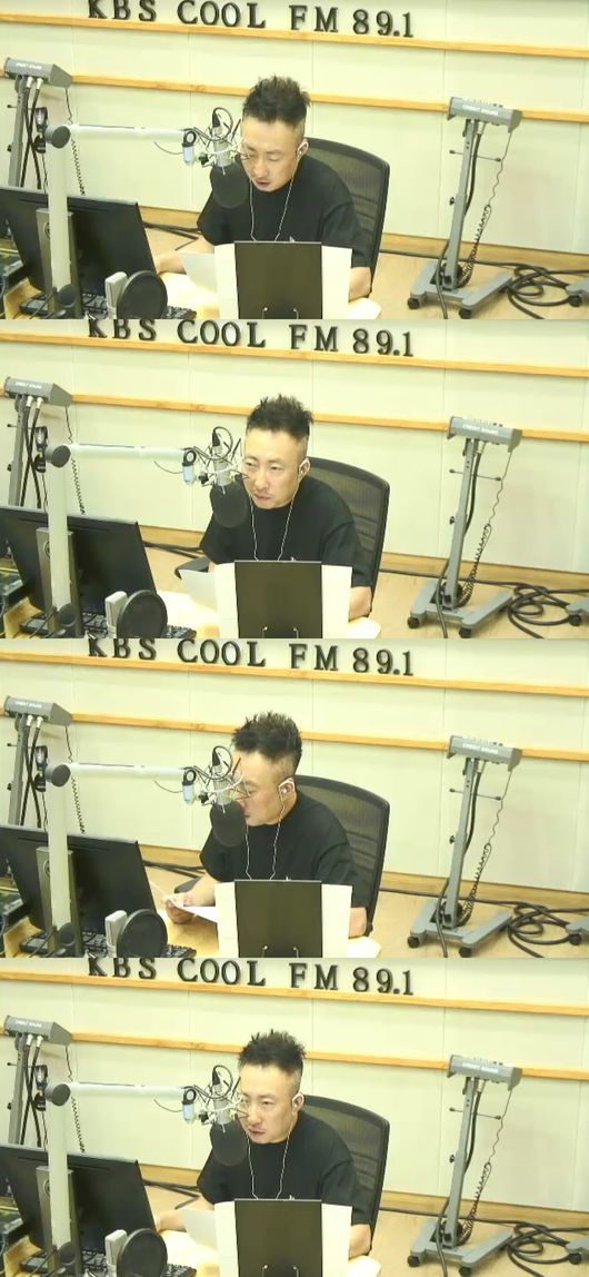 &apos;라디오쇼&apos; 박명수, 손가락 욕설 아내 한수민 언급없었다 [종합]