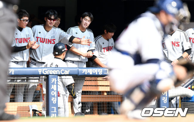 [서머리그] &apos;채은성 3안타 3타점&apos; LG, 두산과 난타전 끝에 승리 