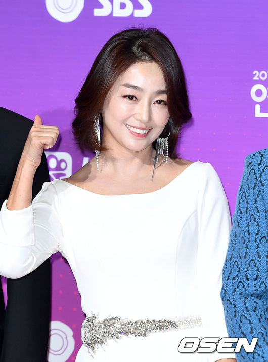 이연수, 러브라인→다이어트..뭘 해도 &apos;핫&apos;한 &apos;불청&apos; 여신(종합)[Oh!쎈 이슈]