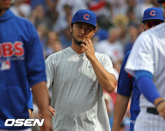 CHICAGO, IL - AUGUST 10: at Wrigley Field on August 10, 2018 in Chicago, Illinois. The Cubs defeated the Nationals 3-2. (Photo by Jonathan Daniel/Getty Images)